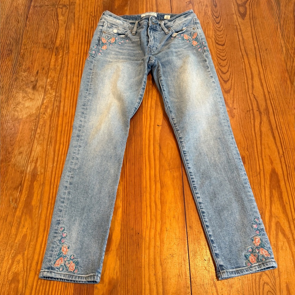 Lucky Brand Light Blue Skinny Jeans with Pink Floral Embroidery